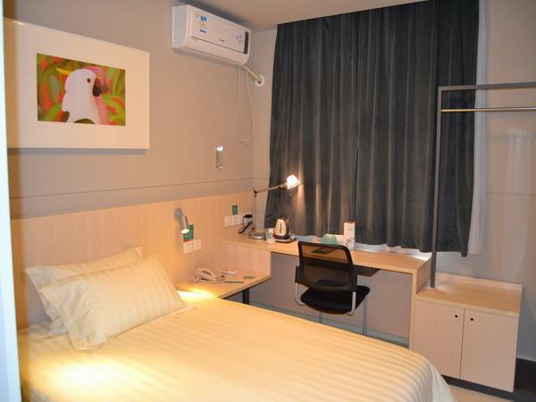 Jinjiang Inn Nanchang Bayi Square Yongshu Road Zewnętrze zdjęcie